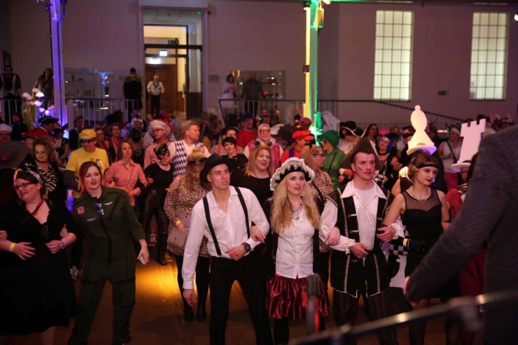 Rutsch in den Karneval